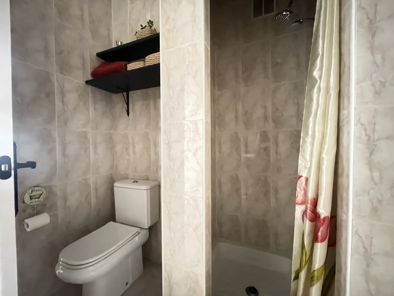 1 makuuhuone Omakotitalo myytävänä paikassa Estepona - 234 000 € (Ref: 9789441)