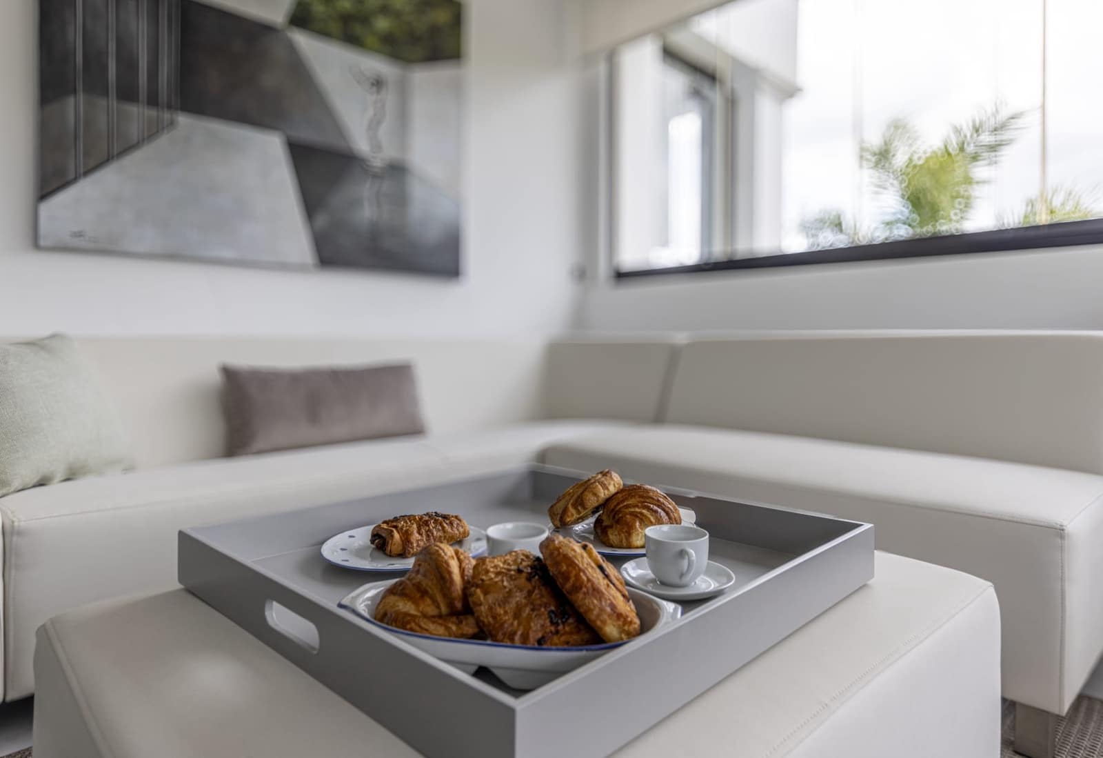 2 soverom Leilighet til salgs i Estepona med svømmebasseng garasje - € 565 000 (Ref: 9789878)