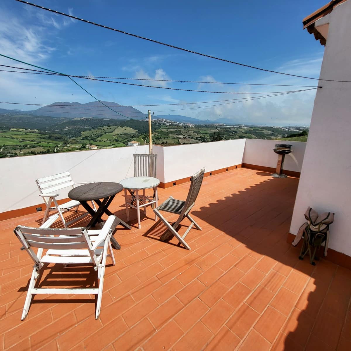 4 bedroom Semi-detached Villa for sale in Manilva with garage - € 320,000 (Ref: 9793372)