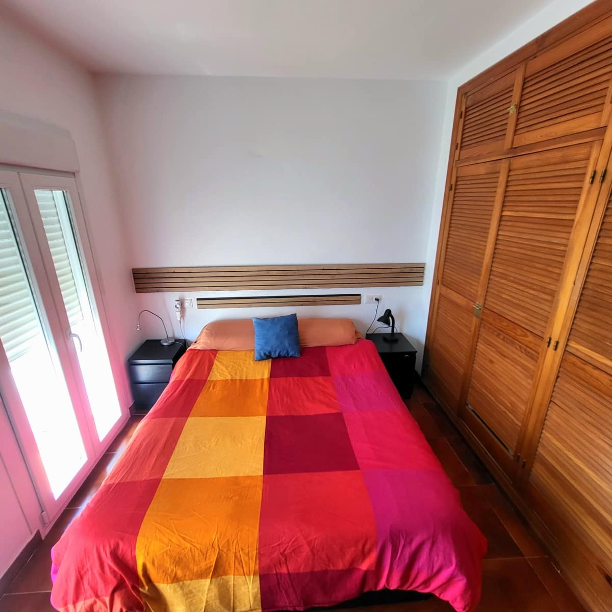 4 bedroom Semi-detached Villa for sale in Manilva with garage - € 320,000 (Ref: 9793372)