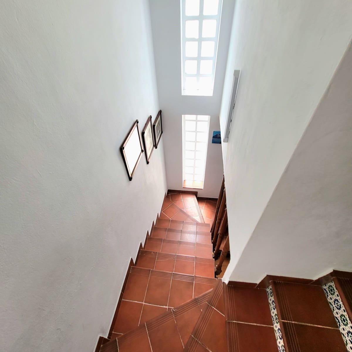 4 bedroom Semi-detached Villa for sale in Manilva with garage - € 320,000 (Ref: 9793372)