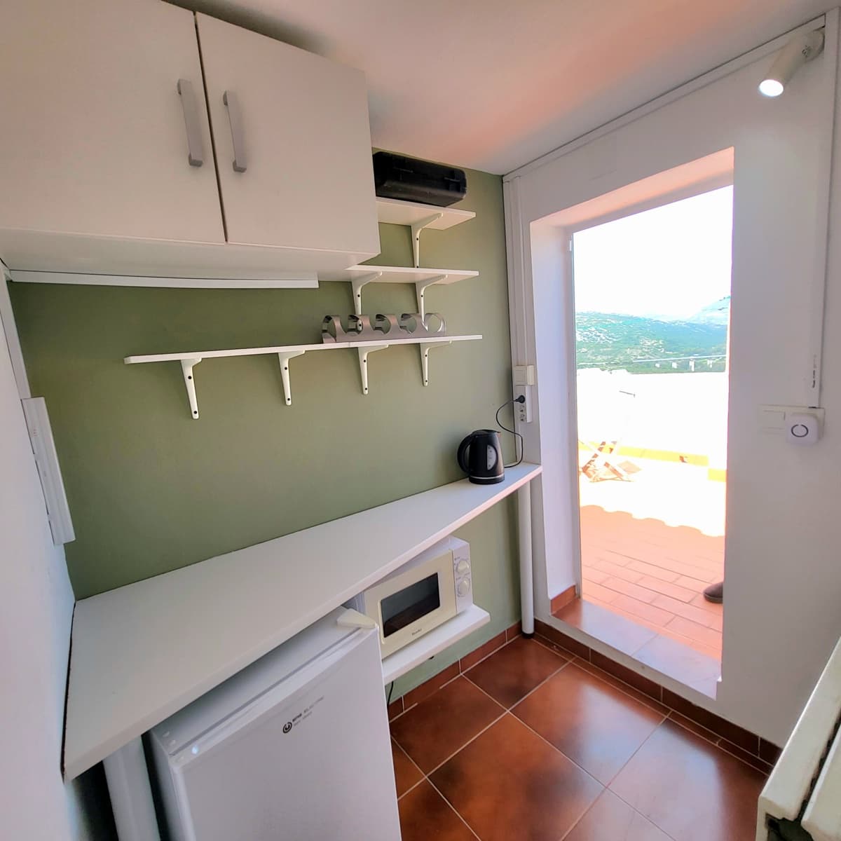 4 bedroom Semi-detached Villa for sale in Manilva with garage - € 320,000 (Ref: 9793372)
