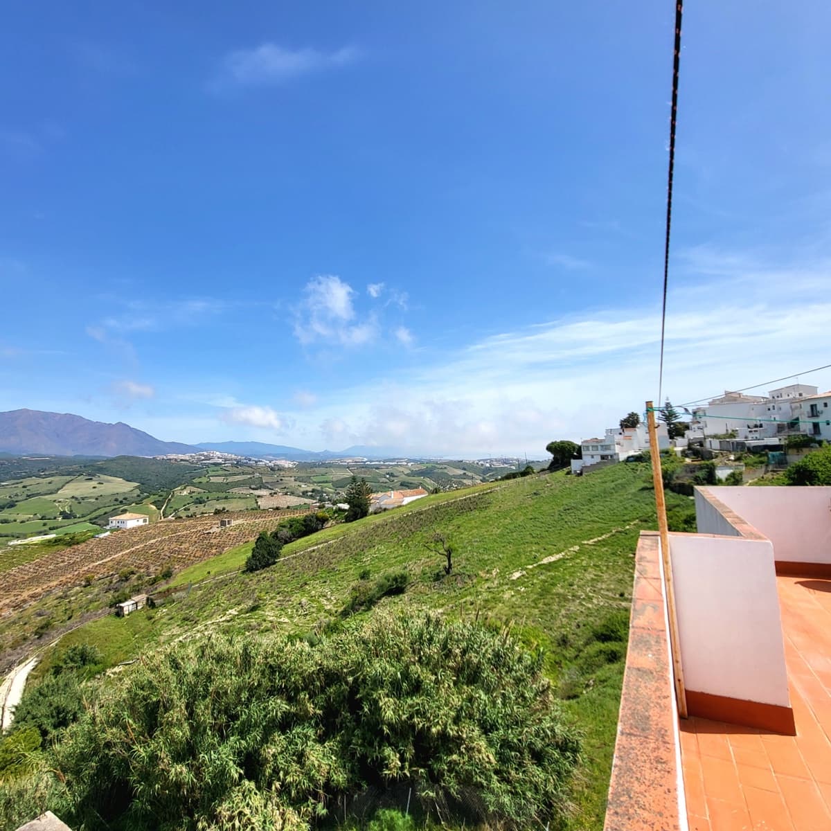 4 bedroom Semi-detached Villa for sale in Manilva with garage - € 320,000 (Ref: 9793372)