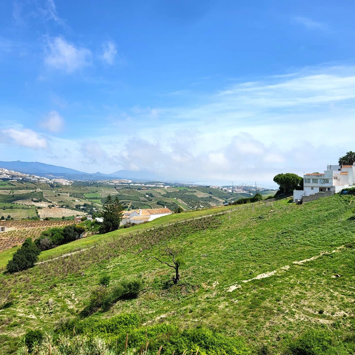4 bedroom Semi-detached Villa for sale in Manilva with garage - € 320,000 (Ref: 9793372)