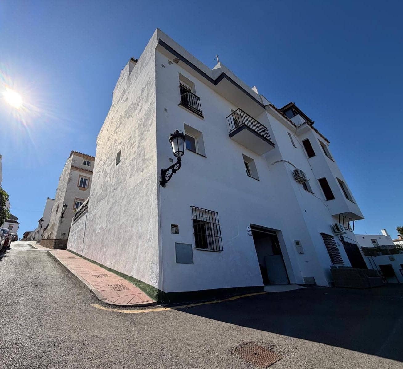 4 quarto Moradia Geminada para venda em Manilva com garagem - 274 999 € (Ref: 9793372)