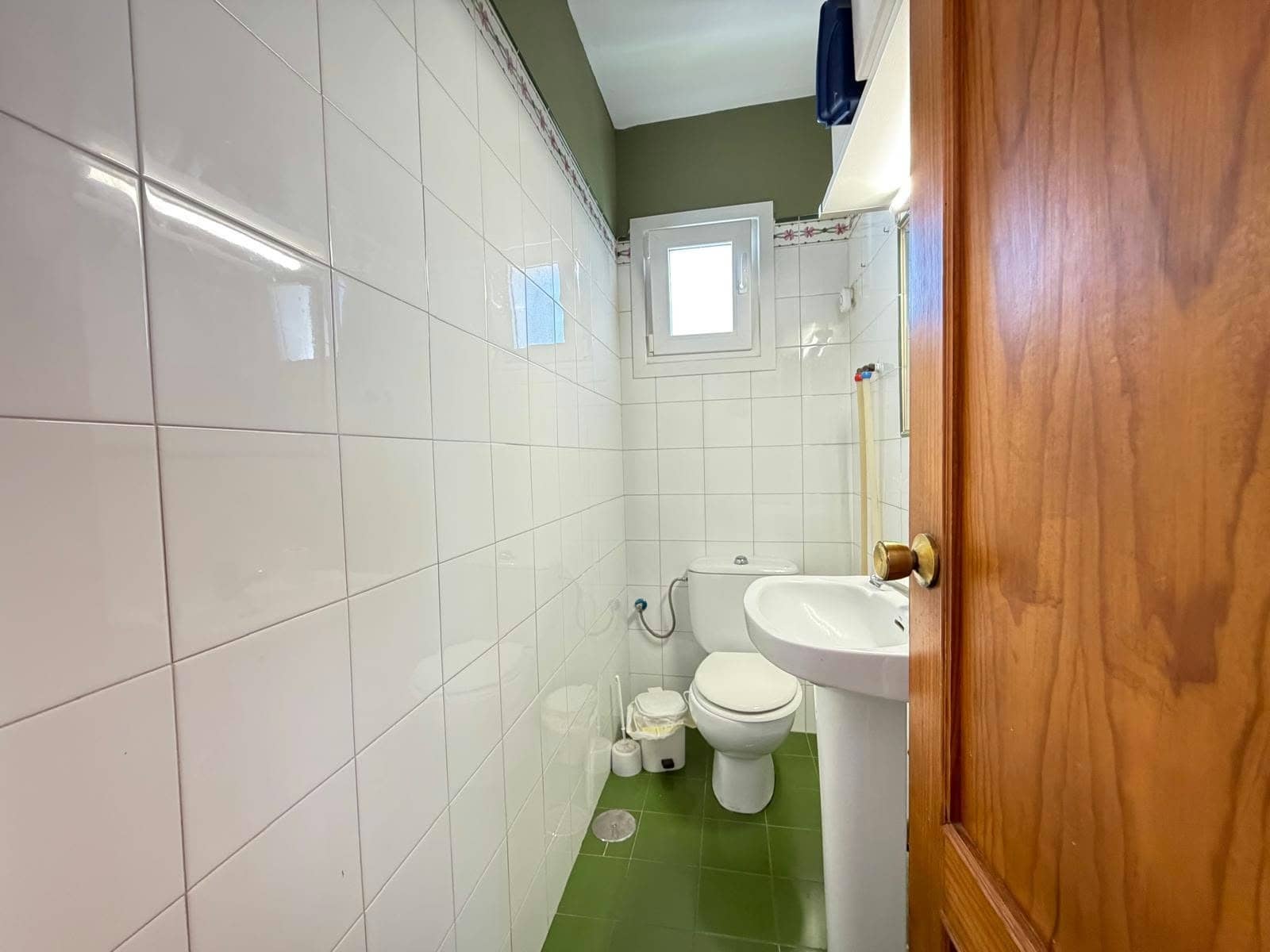 4 quarto Moradia Geminada para venda em Manilva com garagem - 274 999 € (Ref: 9793372)