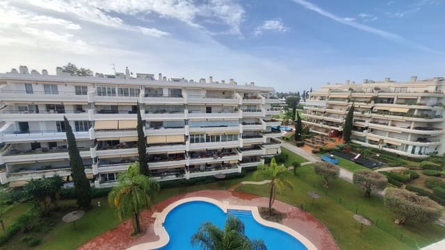 3 quarto Penthouse para venda em Guadalmina Alta, Marbella com piscina garagem - 610 000 € (Ref: 9797987)
