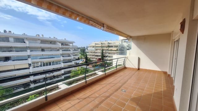 3 quarto Penthouse para venda em Guadalmina Alta, Marbella com piscina garagem - 610 000 € (Ref: 9797987)