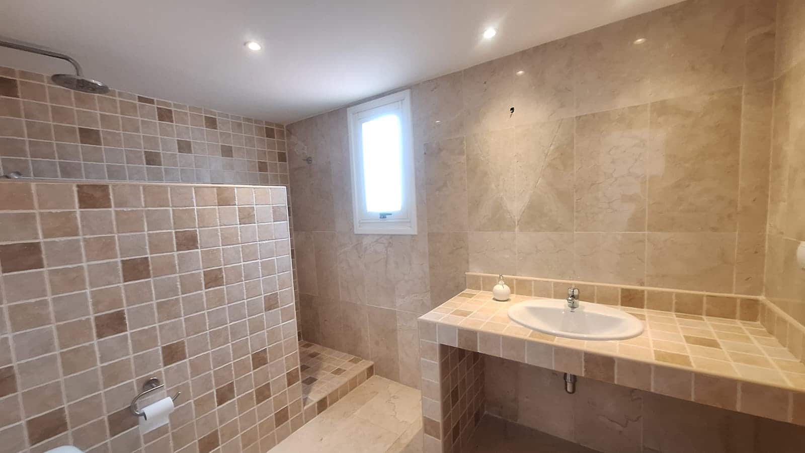 3 quarto Penthouse para venda em Guadalmina com piscina garagem - 610 000 € (Ref: 9797987)