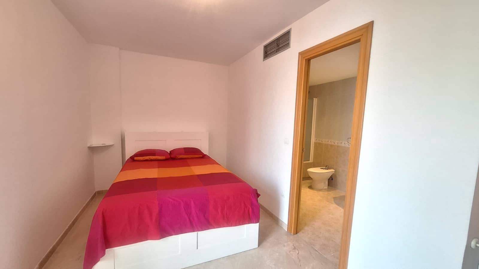 3 quarto Penthouse para venda em Guadalmina com piscina garagem - 610 000 € (Ref: 9797987)