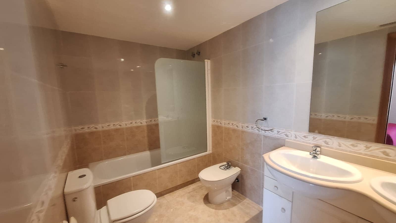 3 quarto Penthouse para venda em Guadalmina com piscina garagem - 610 000 € (Ref: 9797987)