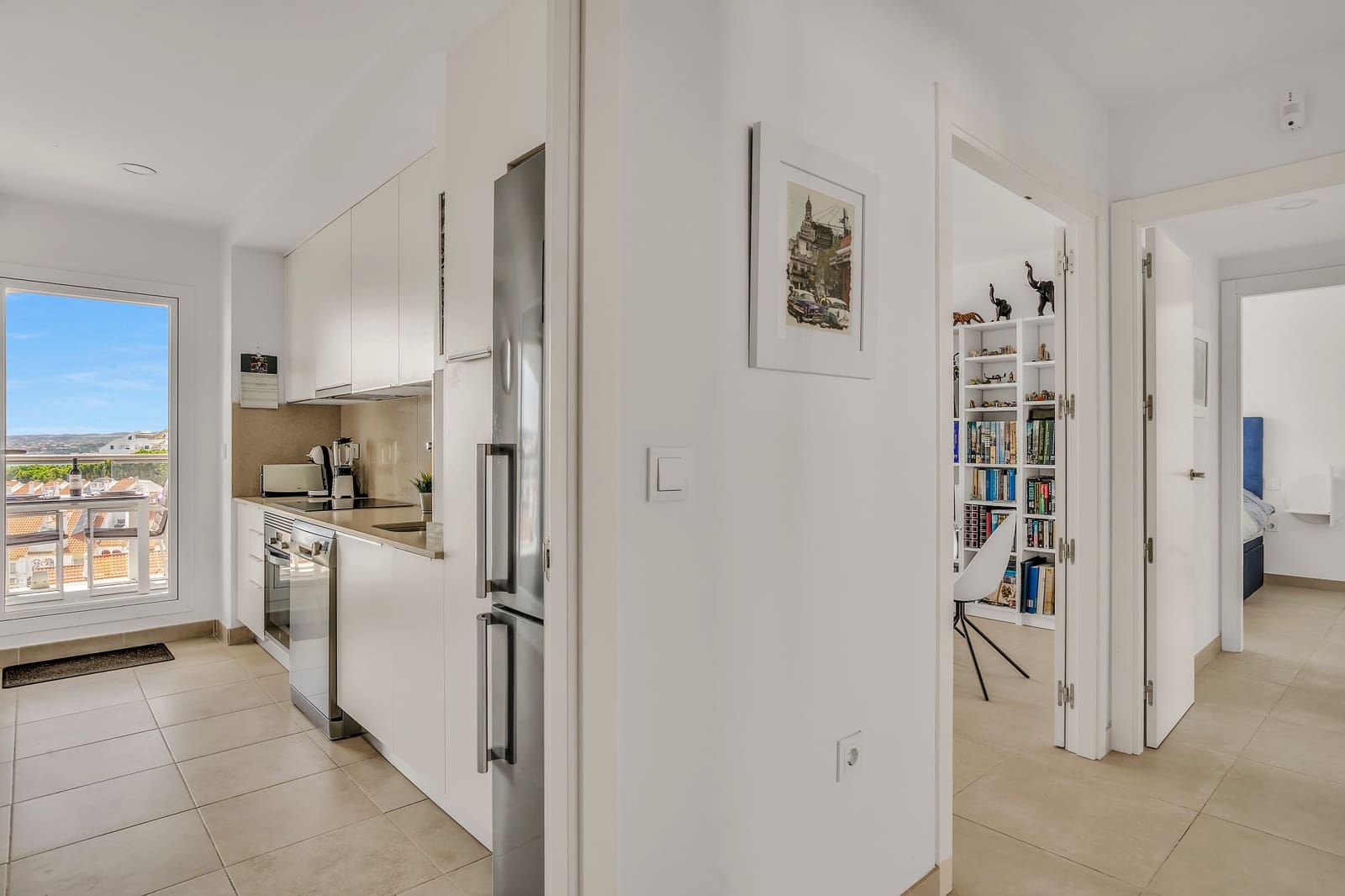 3 bedroom Penthouse for sale in Estepona with pool garage - € 549,000 (Ref: 9805266)
