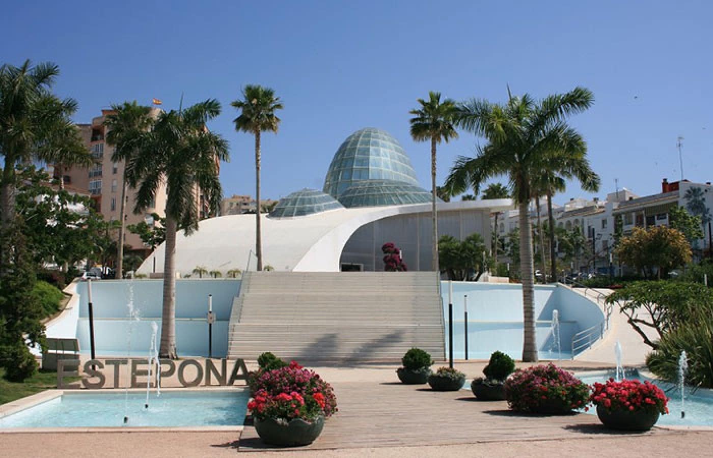 3 soveværelse Penthouse til salg i Estepona med swimmingpool garage - € 549.000 (Ref: 9805266)