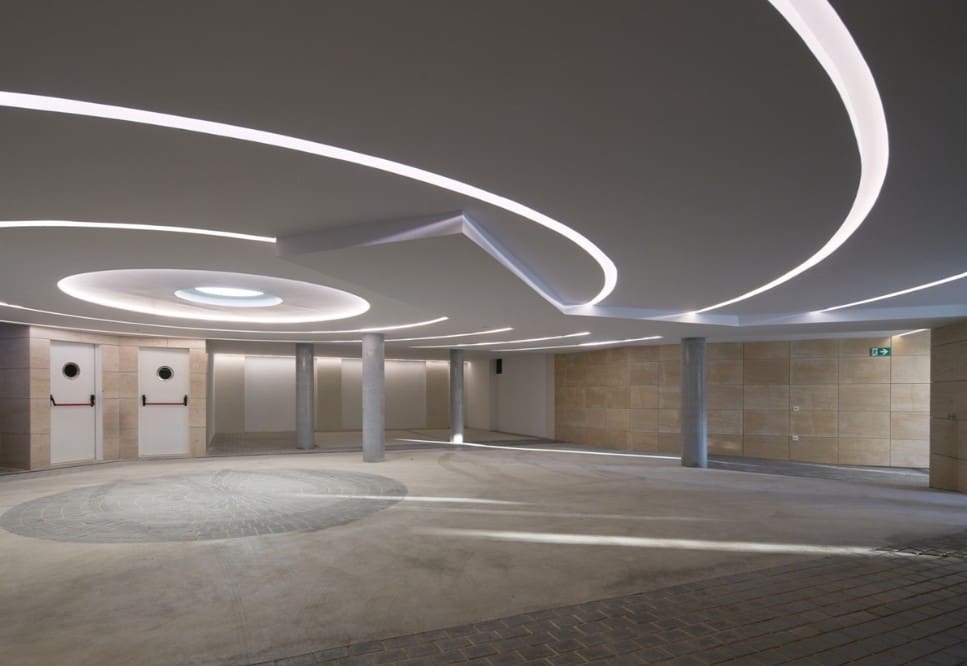 3 chambre Appartement à vendre à Estepona avec piscine garage - 2 650 000 € (Ref: 9805714)