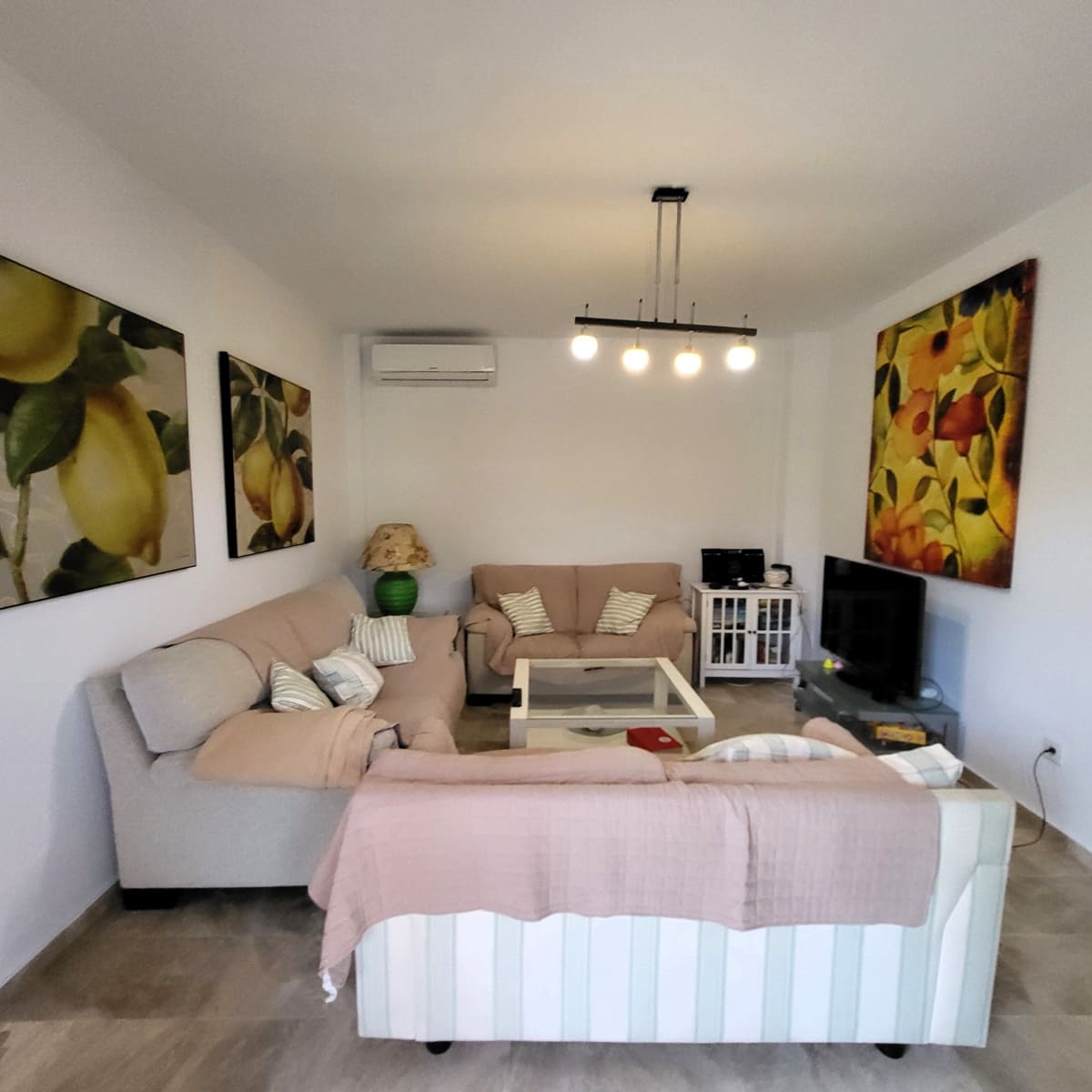 3 Zimmer Doppelhaus zu verkaufen in Manilva mit Pool Garage - 495.000 € (Ref: 9807471)