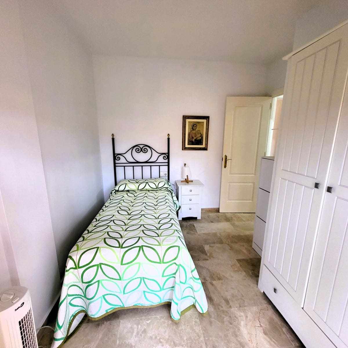 3 Zimmer Doppelhaus zu verkaufen in Manilva mit Pool Garage - 495.000 € (Ref: 9807471)