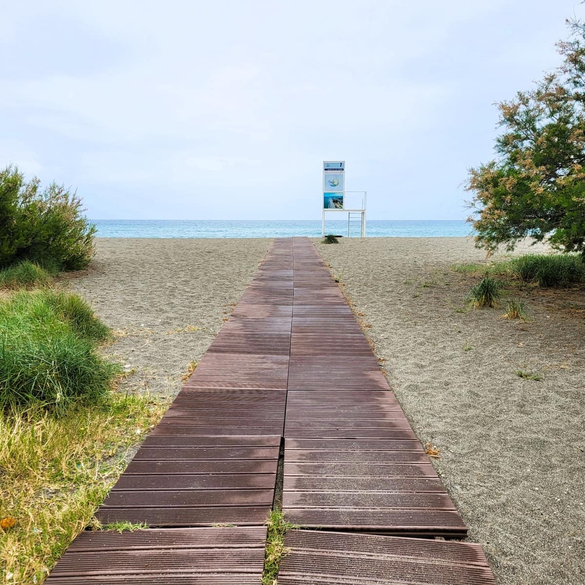 3 Zimmer Doppelhaus zu verkaufen in Manilva mit Pool Garage - 495.000 € (Ref: 9807471)