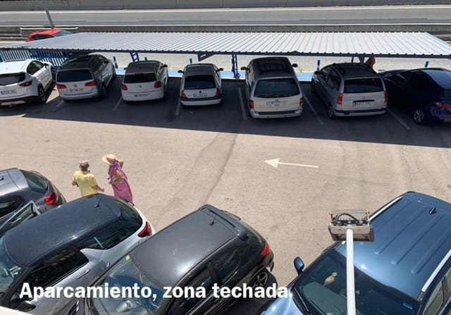 Erhverv til salg i Estepona med garage - € 2.050.000 (Ref: 9829780)