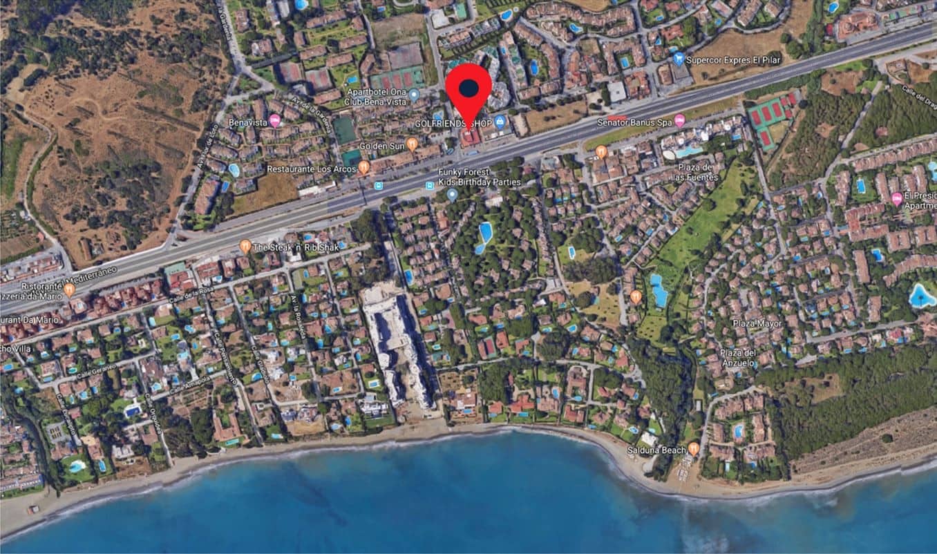 Commercieel te koop in Estepona met garage - € 2.050.000 (Ref: 9829780)