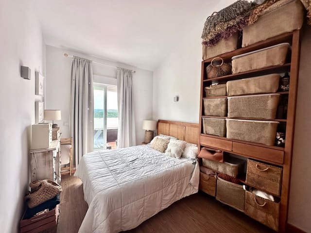 1 slaapkamer Penthouse te koop in Manilva met zwembad - € 179.000 (Ref: 9833033)