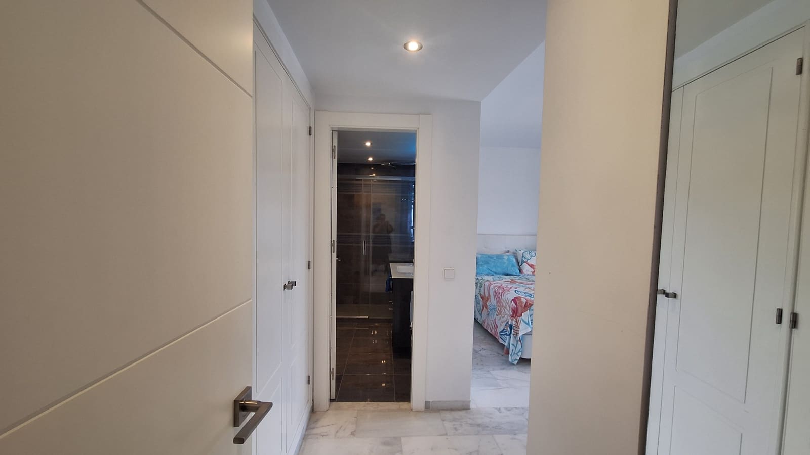 3 quarto Apartamento para venda em Estepona com piscina garagem - 395 000 € (Ref: 9833034)