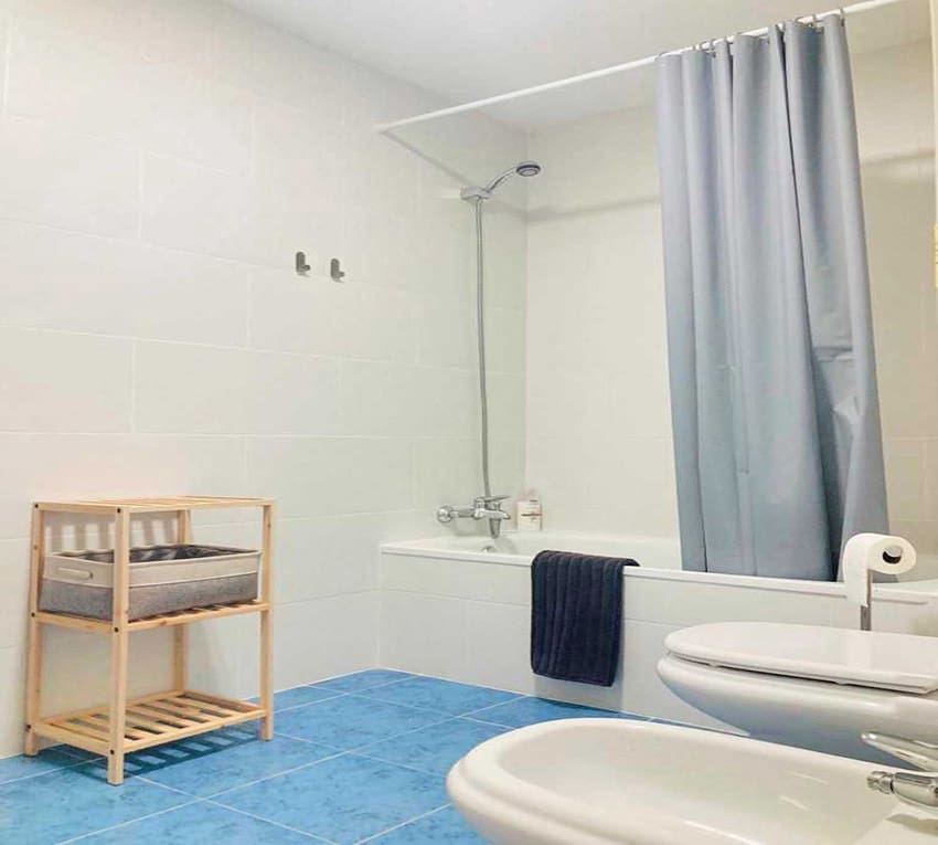 2 bedroom Flat for sale in San Luis de Sabinillas with pool - € 320,000 (Ref: 9834820)