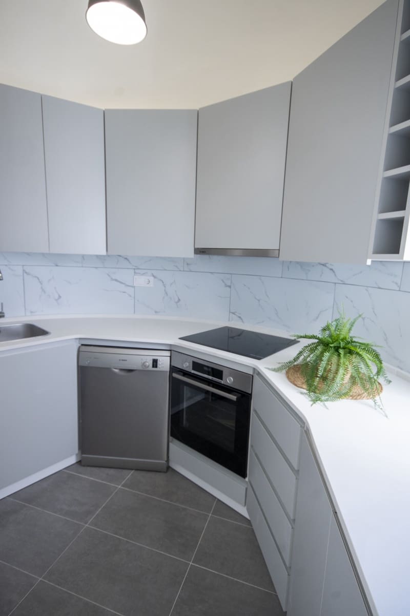 2 makuuhuone Huoneisto myytävänä paikassa Estepona mukana uima-altaan - 399 000 € (Ref: 9860838)