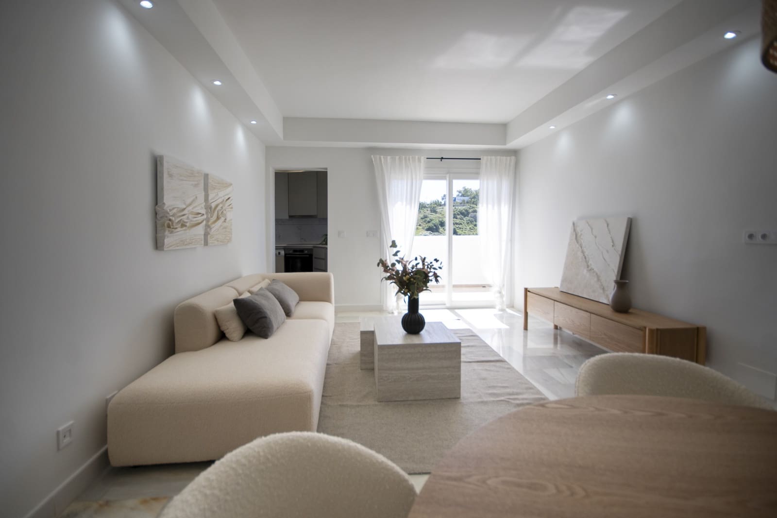 2 makuuhuone Huoneisto myytävänä paikassa Estepona mukana uima-altaan - 399 000 € (Ref: 9860838)