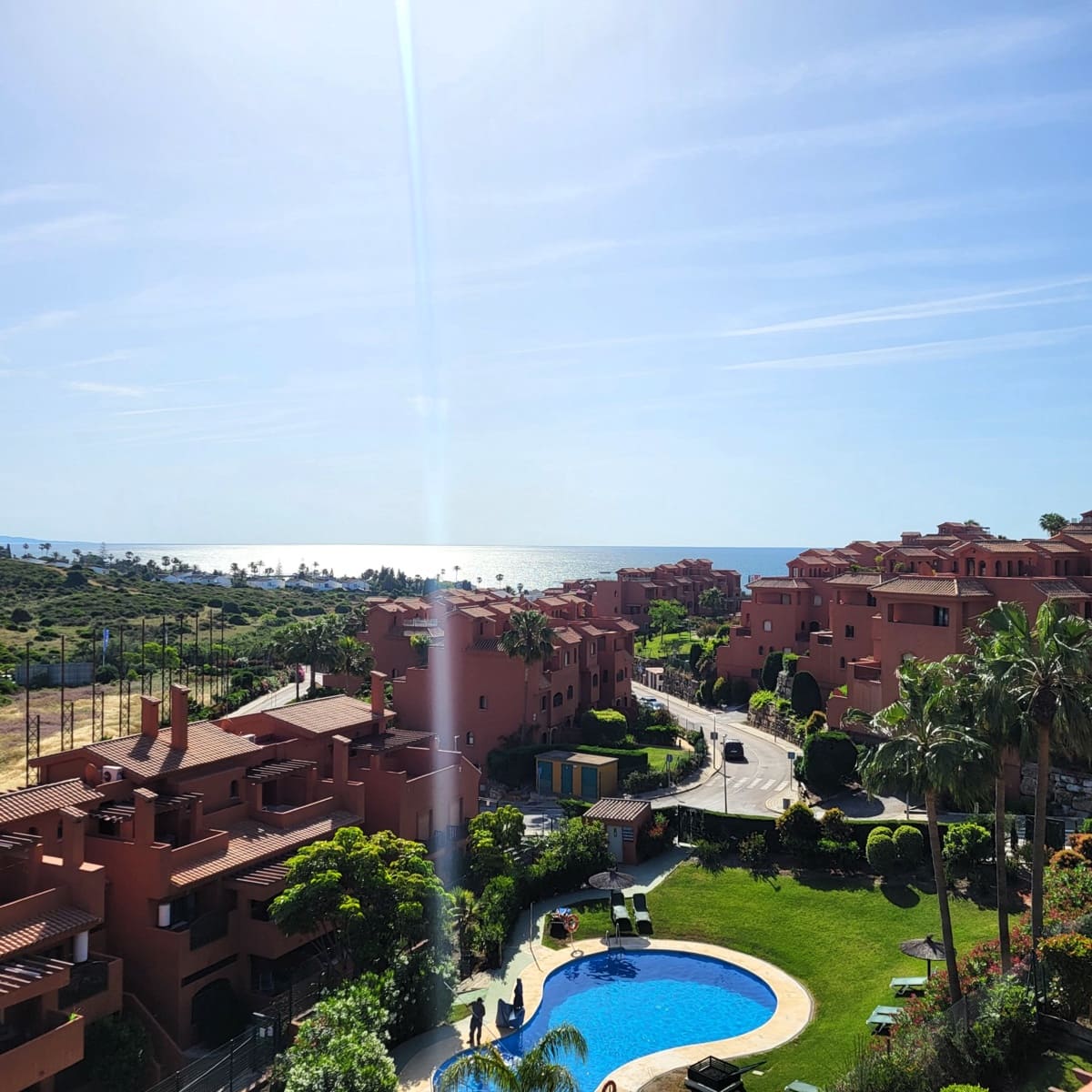 4 quarto Penthouse para venda em Estepona com piscina garagem - 455 000 € (Ref: 9863847)
