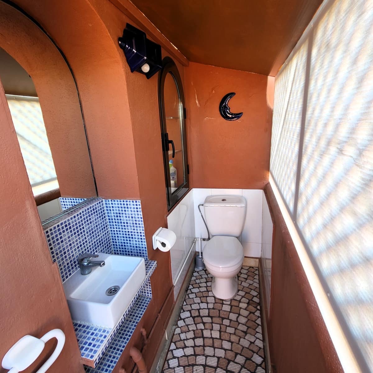 4 quarto Penthouse para venda em Estepona com piscina garagem - 455 000 € (Ref: 9863847)