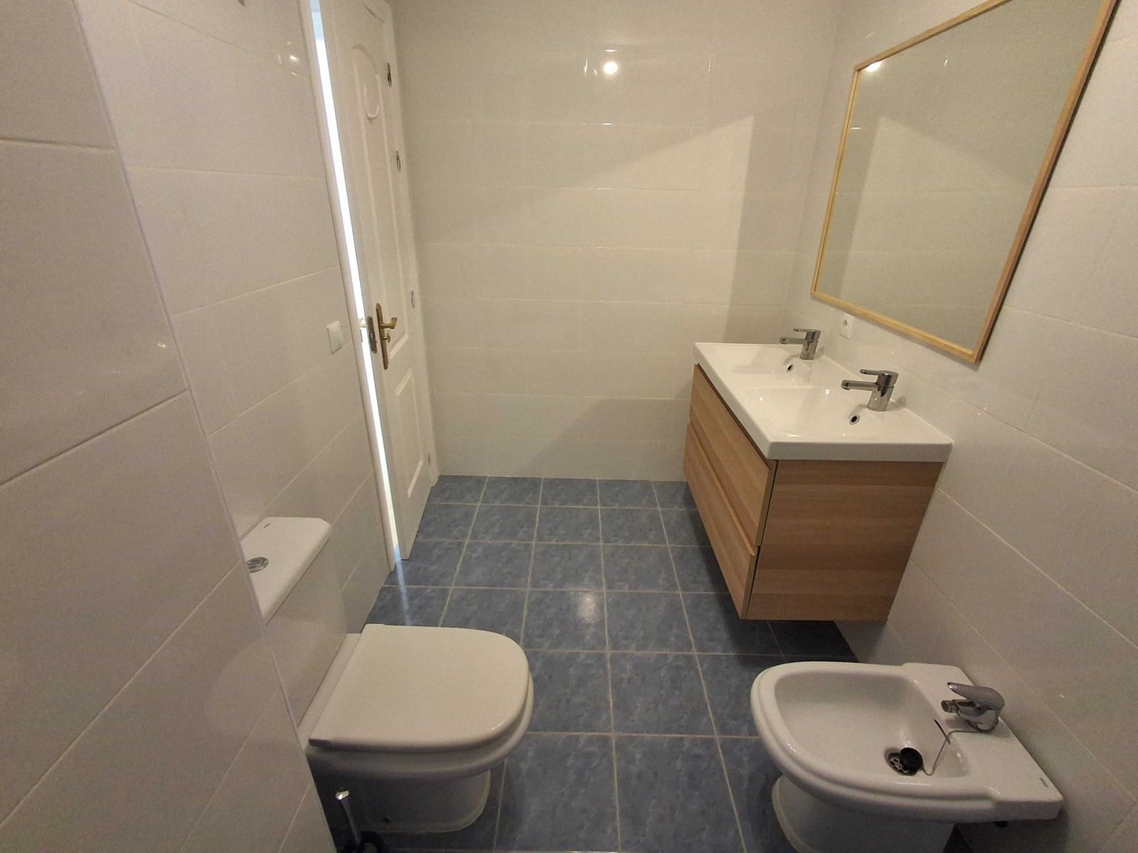 2 bedroom Flat for sale in San Luis de Sabinillas with pool - € 295,000 (Ref: 9877577)