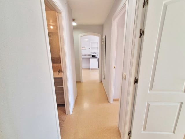 2 bedroom Flat for sale in San Luis de Sabinillas, Manilva with pool - € 295,000 (Ref: 9877577)