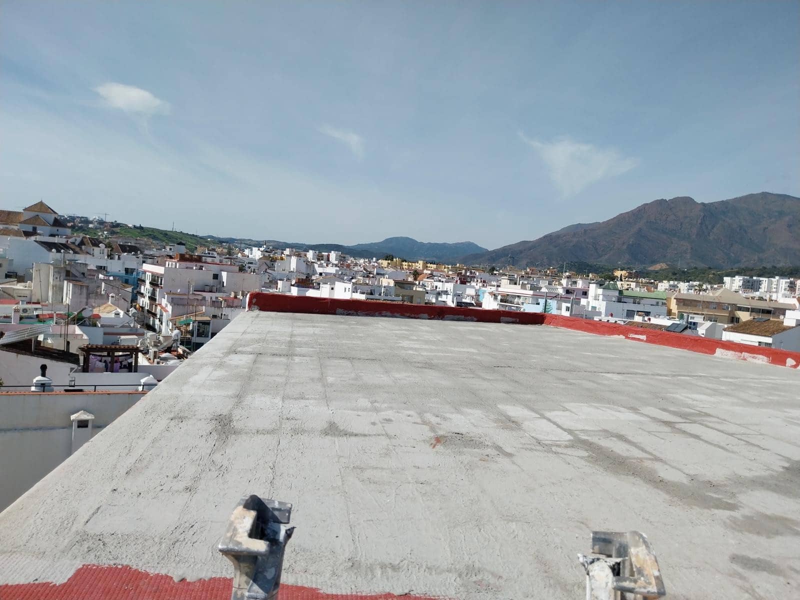 5 soveværelse Erhverv til salg i Estepona - € 930.000 (Ref: 9877581)