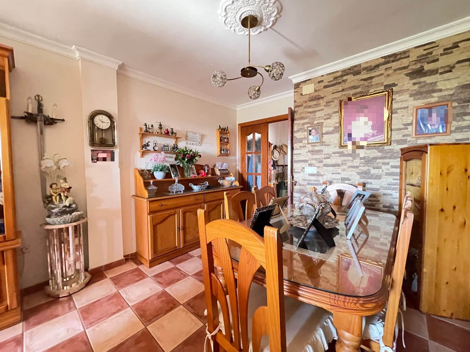 3 soveværelse Lejlighed til salg i Estepona - € 275.000 (Ref: 9877888)