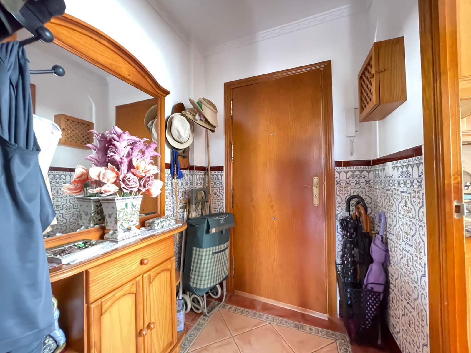 3 soveværelse Lejlighed til salg i Estepona - € 275.000 (Ref: 9877888)
