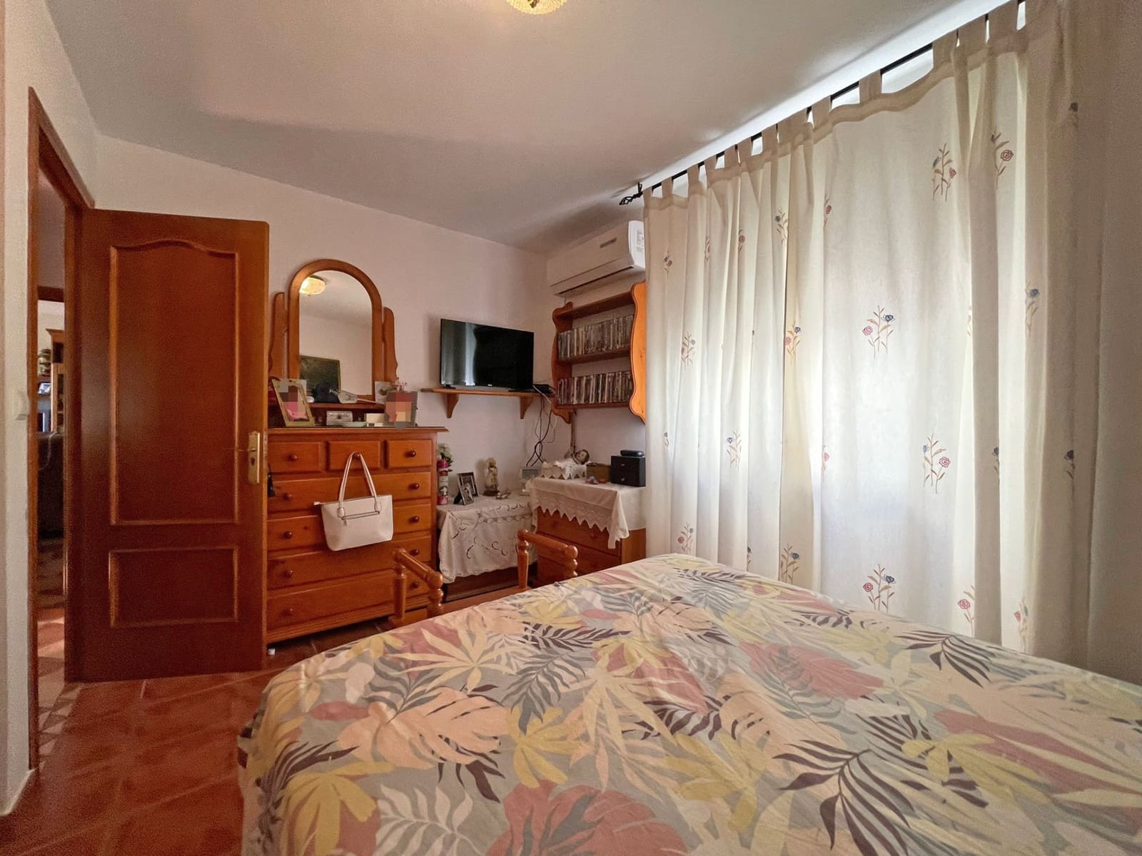 3 soveværelse Lejlighed til salg i Estepona - € 275.000 (Ref: 9877888)