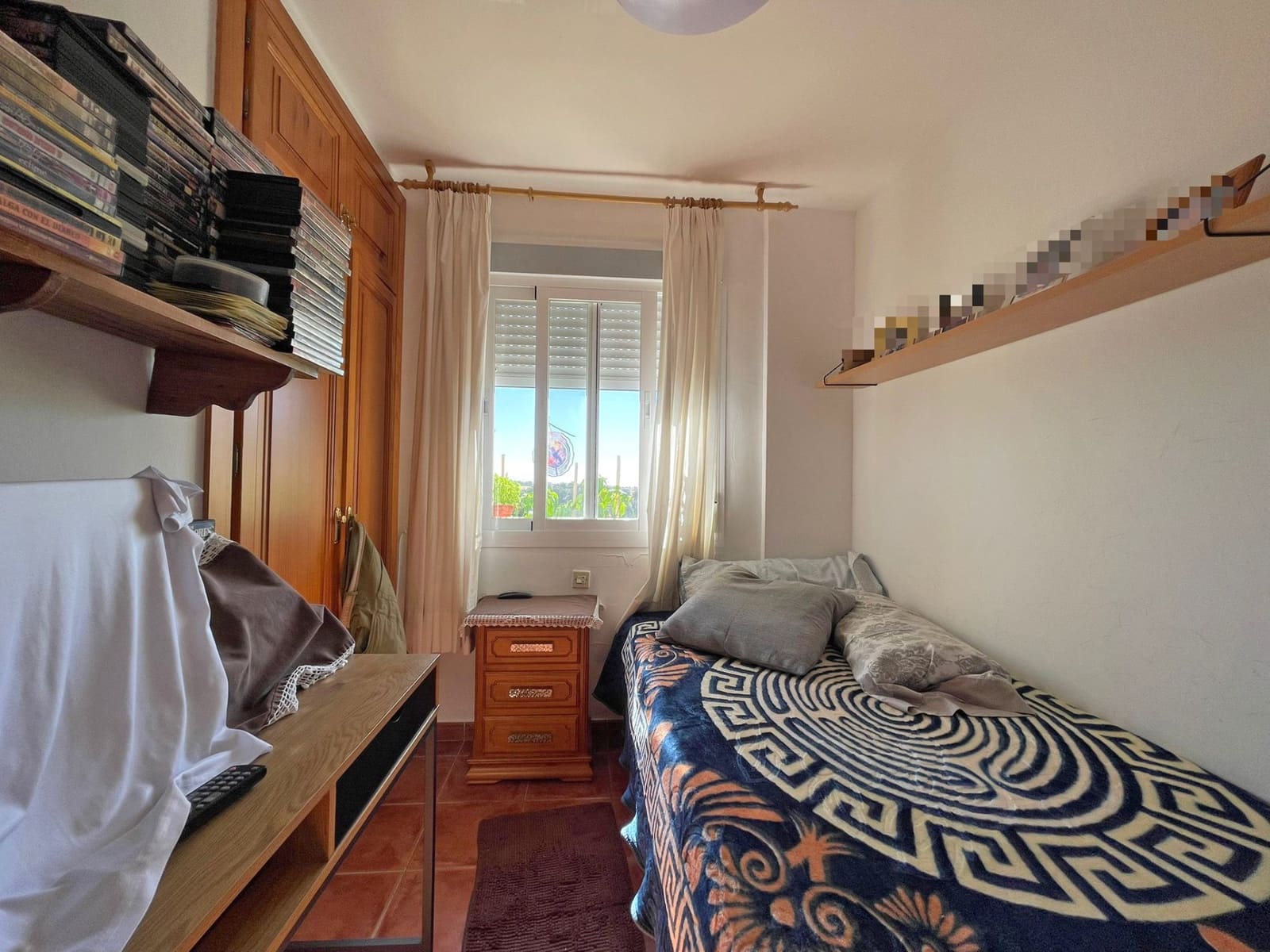 3 soveværelse Lejlighed til salg i Estepona - € 275.000 (Ref: 9877888)