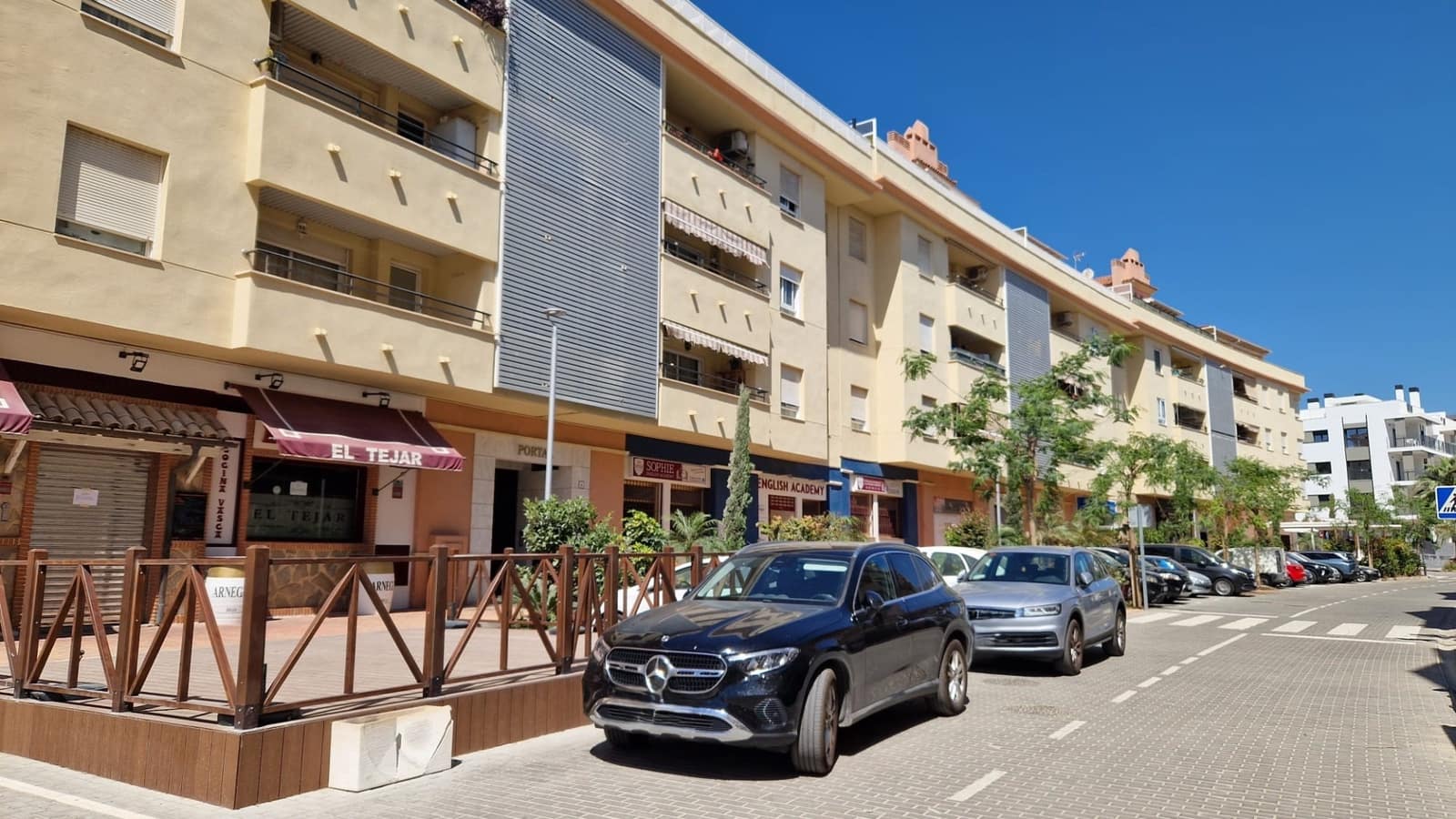 4 soverom Leilighet til salgs i Estepona med garasje - € 550 000 (Ref: 9880311)