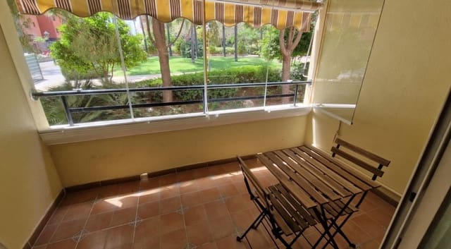 4 makuuhuone Huoneisto myytävänä paikassa Huerta Nueva, Estepona mukana 
autotalli - 550 000 € (Ref: 9880311)