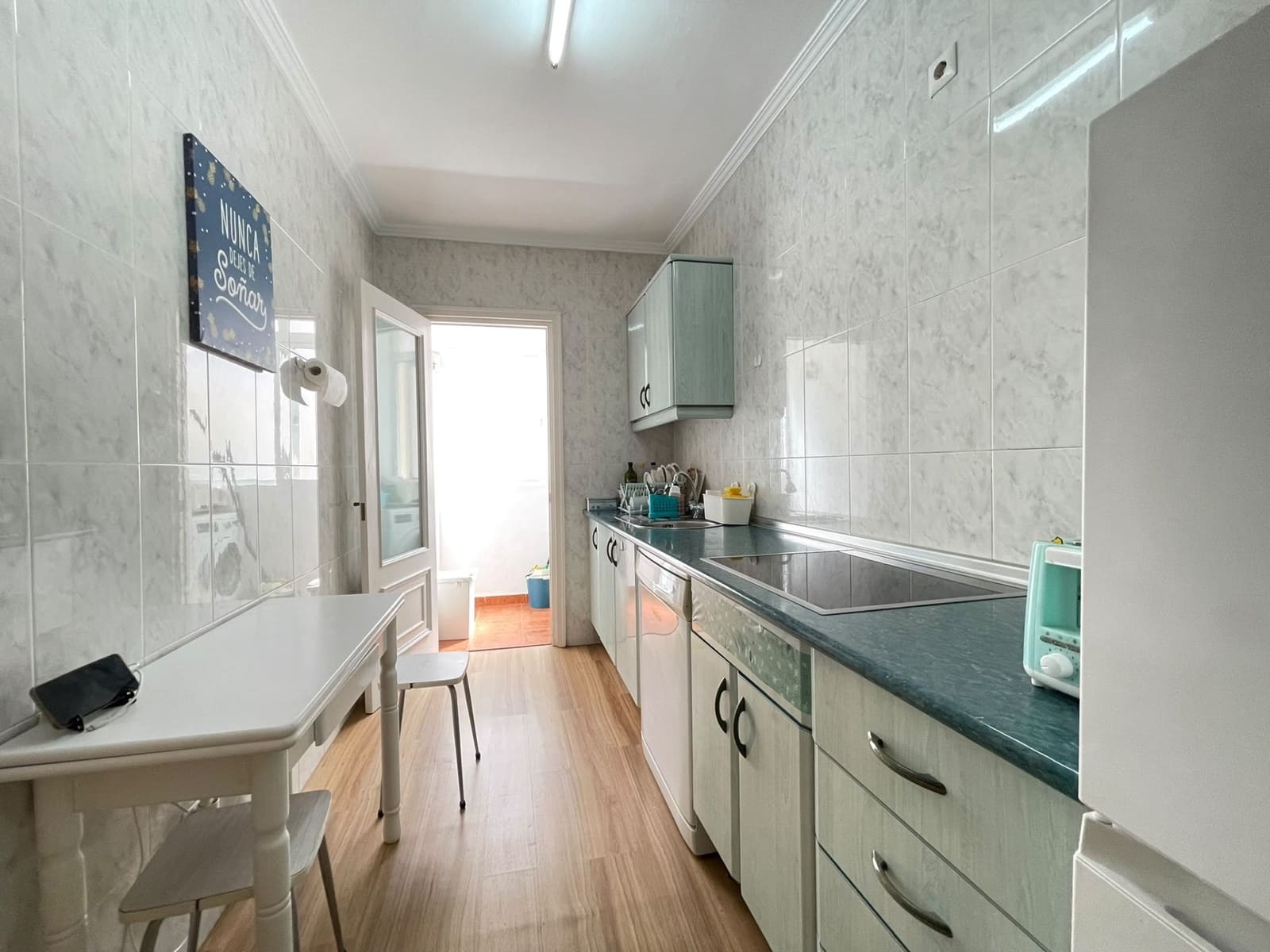 2 bedroom Apartment for sale in Estepona - € 360,570 (Ref: 9889541)