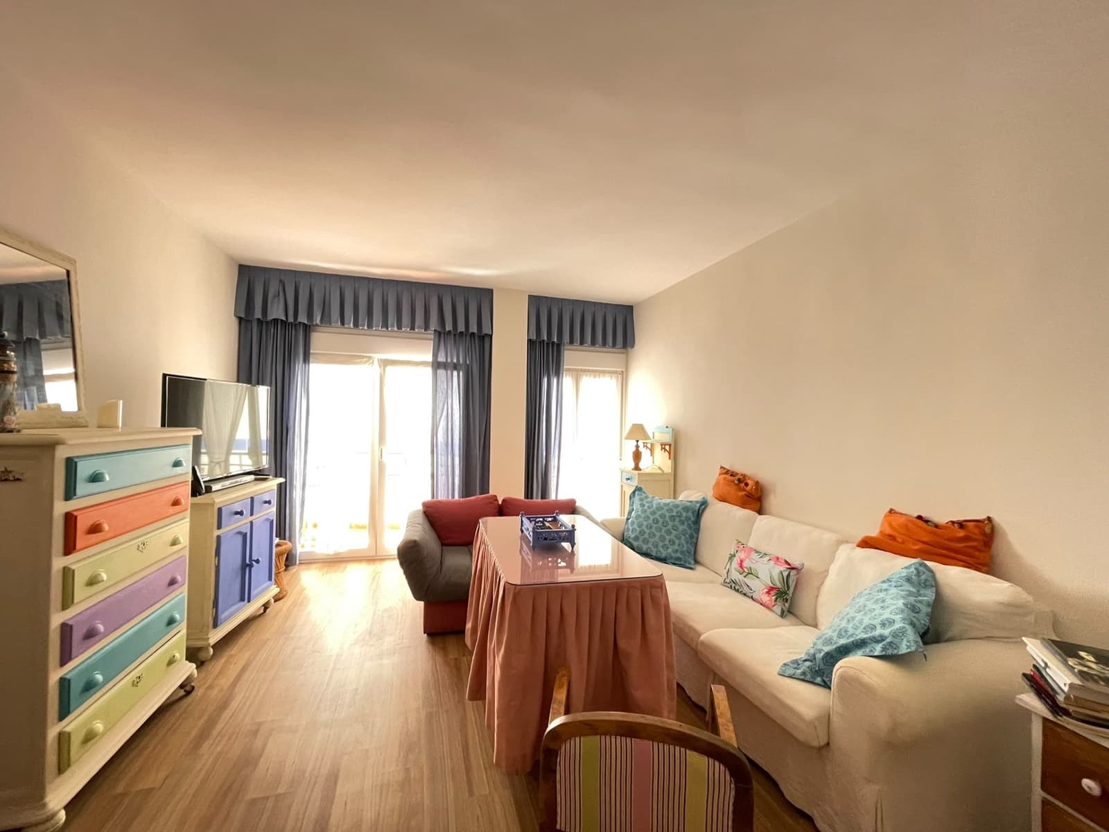2 bedroom Apartment for sale in Estepona - € 360,570 (Ref: 9889541)