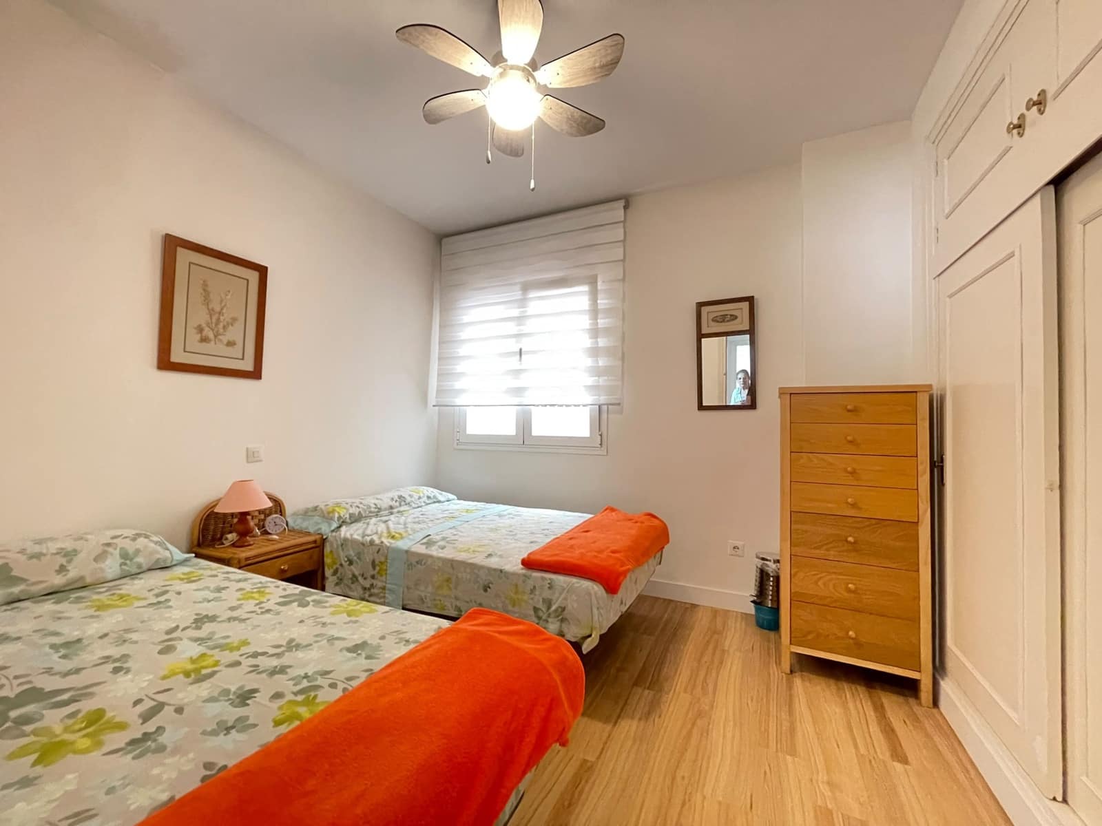 2 bedroom Apartment for sale in Estepona - € 360,570 (Ref: 9889541)