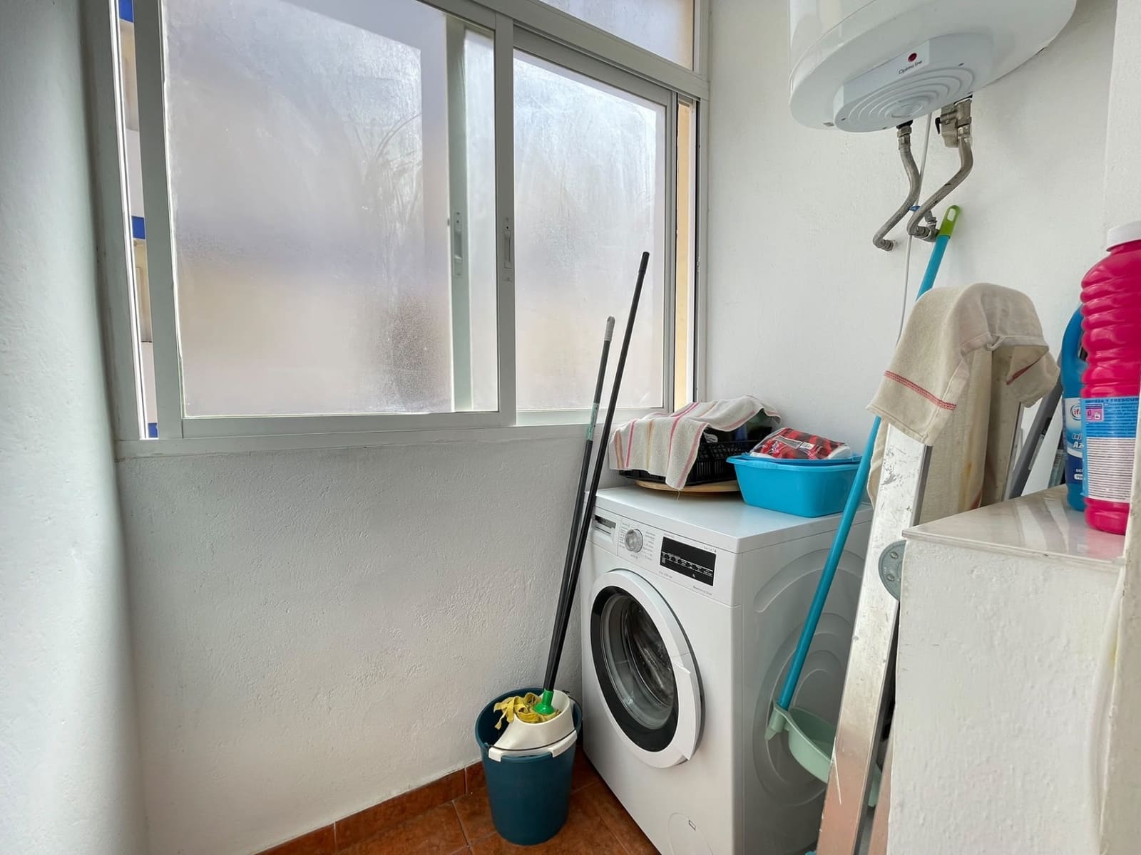 2 bedroom Apartment for sale in Estepona - € 360,570 (Ref: 9889541)