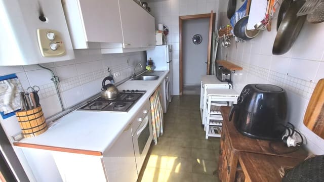 2 quarto Apartamento para venda em Estepona com piscina - 450 000 € (Ref: 9895184)