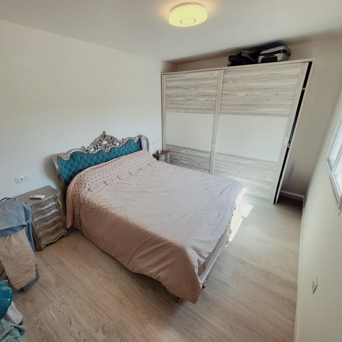 Chalet de 5 habitaciones en Estepona en venta con piscina - 1.260.000 € (Ref: 9921100)