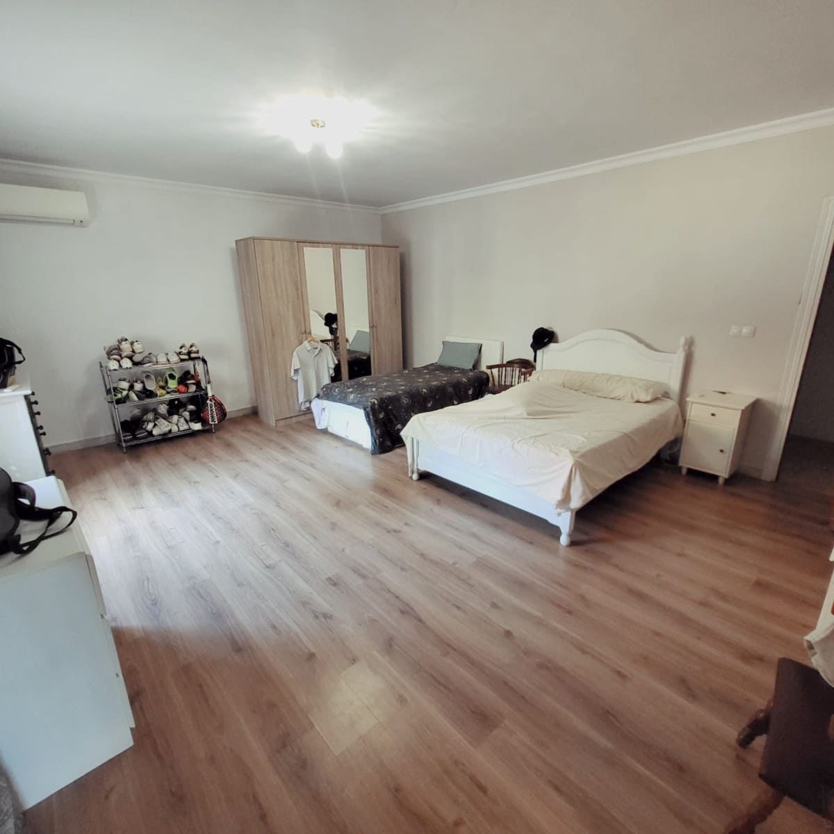 Chalet de 5 habitaciones en Estepona en venta con piscina - 1.260.000 € (Ref: 9921100)