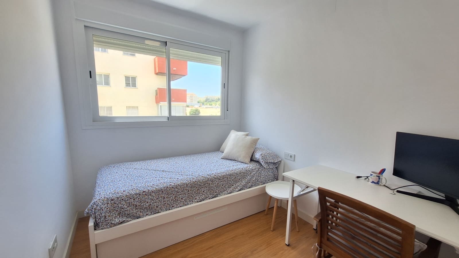 Piso de 3 habitaciones en Estepona en venta con piscina garaje - 384.500 € (Ref: 9921507)