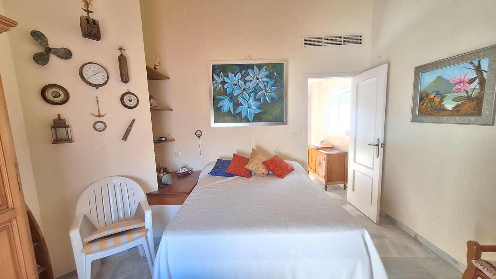 4 bedroom Townhouse for sale in Estepona with pool garage - € 680,000 (Ref: 9921508)
