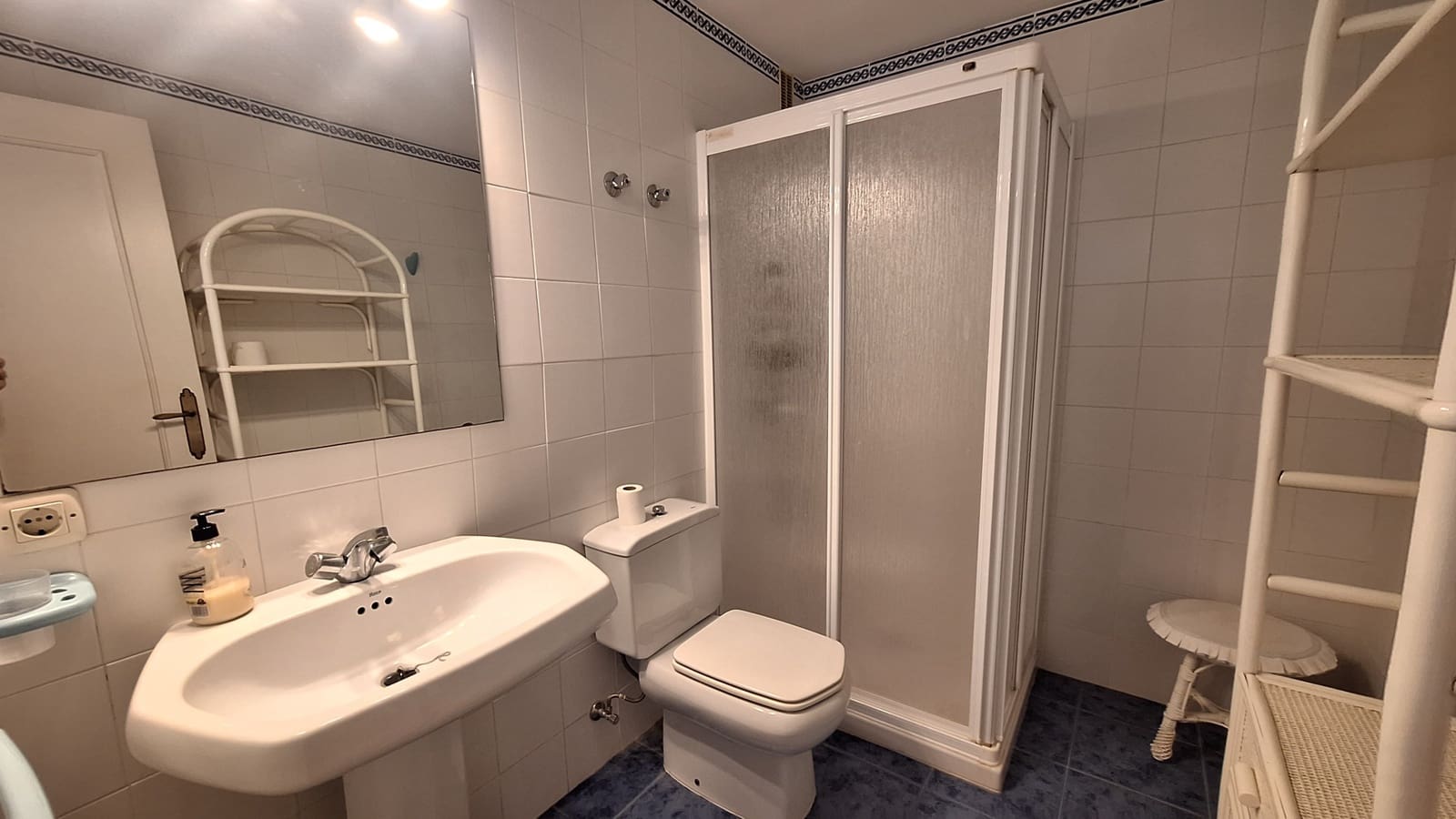 4 bedroom Townhouse for sale in Estepona with pool garage - € 680,000 (Ref: 9921508)