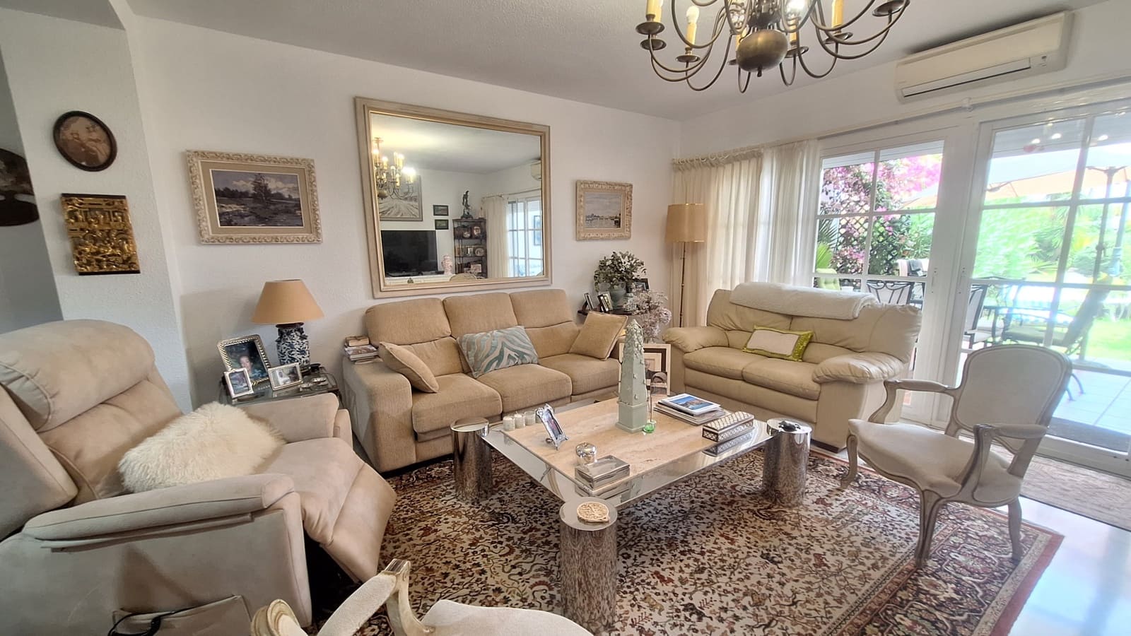 3 bedroom Townhouse for sale in Bel-Air with pool garage - € 550,000 (Ref: 9932408)